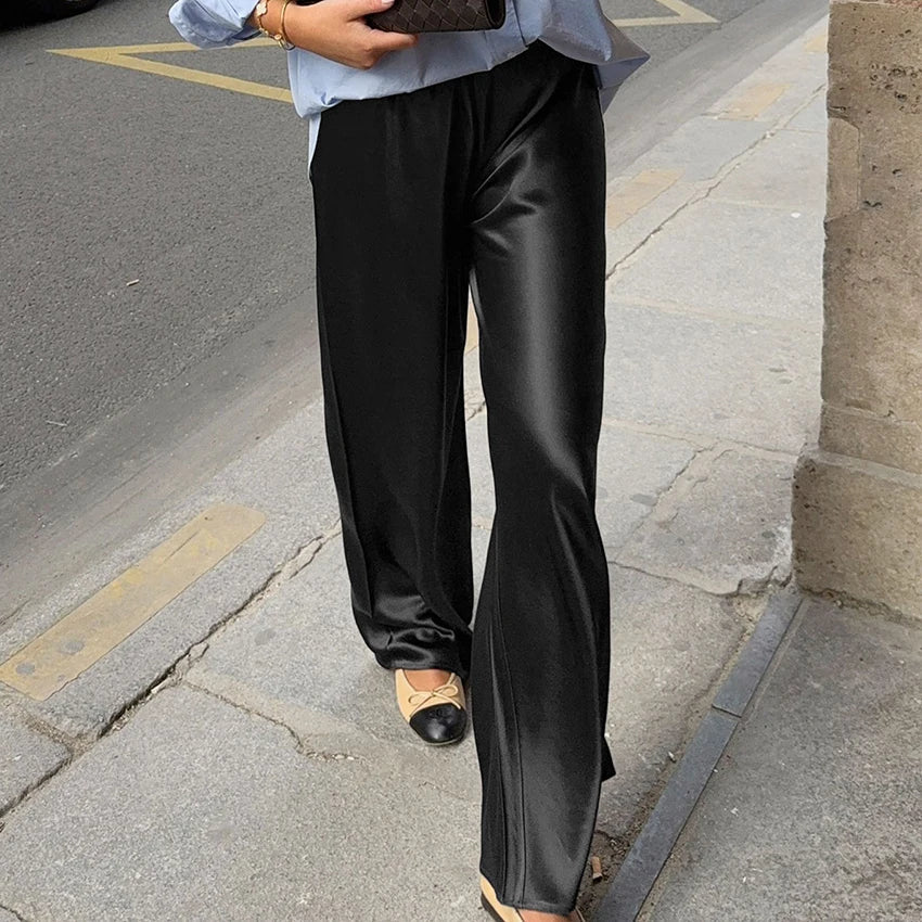 Pantalon flare en satin Brie