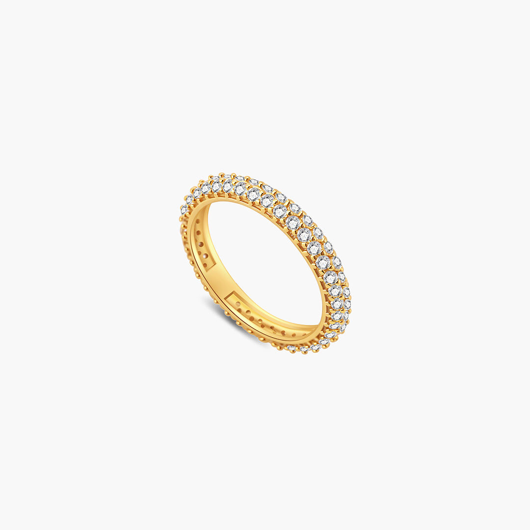 ZEYA Crown-Edge Rhinestone Band Ring in gold