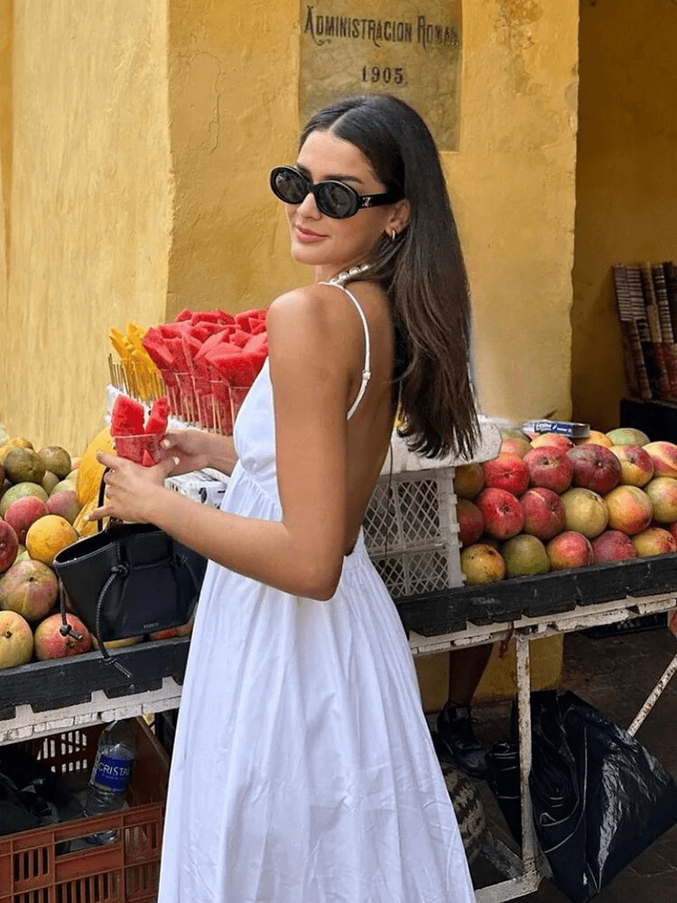 Robe maxi Maura à décolleté en V profond et dos nu