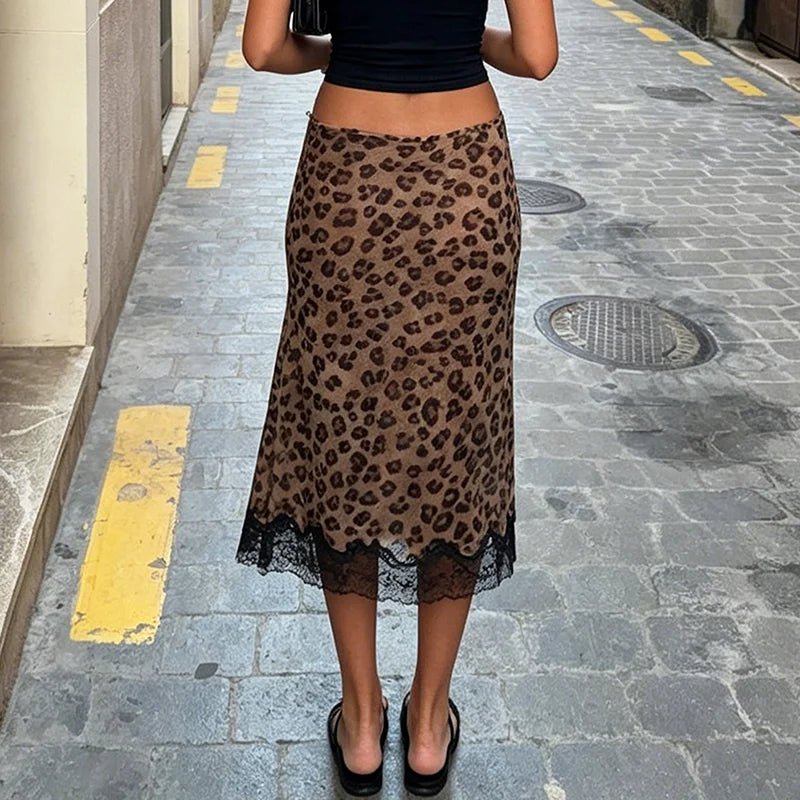 Lisa jupe midi léopard en dentelle