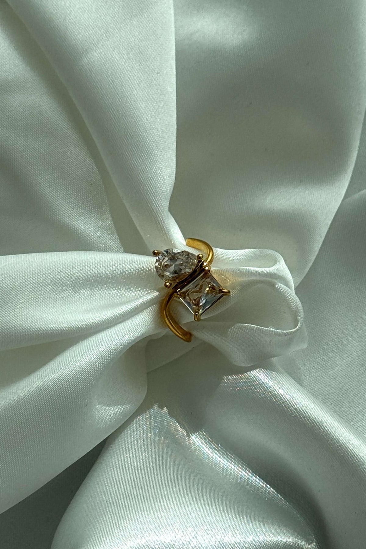 ZEYA - Cressida Ring