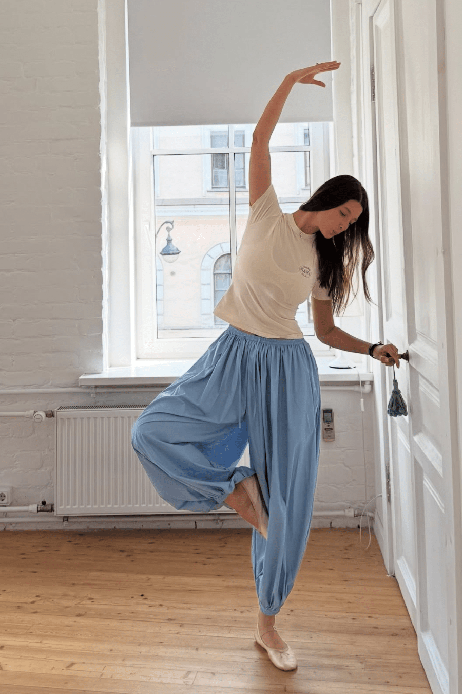ZEYA - Kristen High-Waisted Balloon Pants
