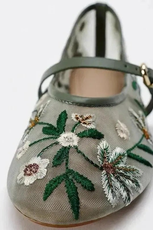 ZEYA - Lisbeth Embroidered Ballet Flats