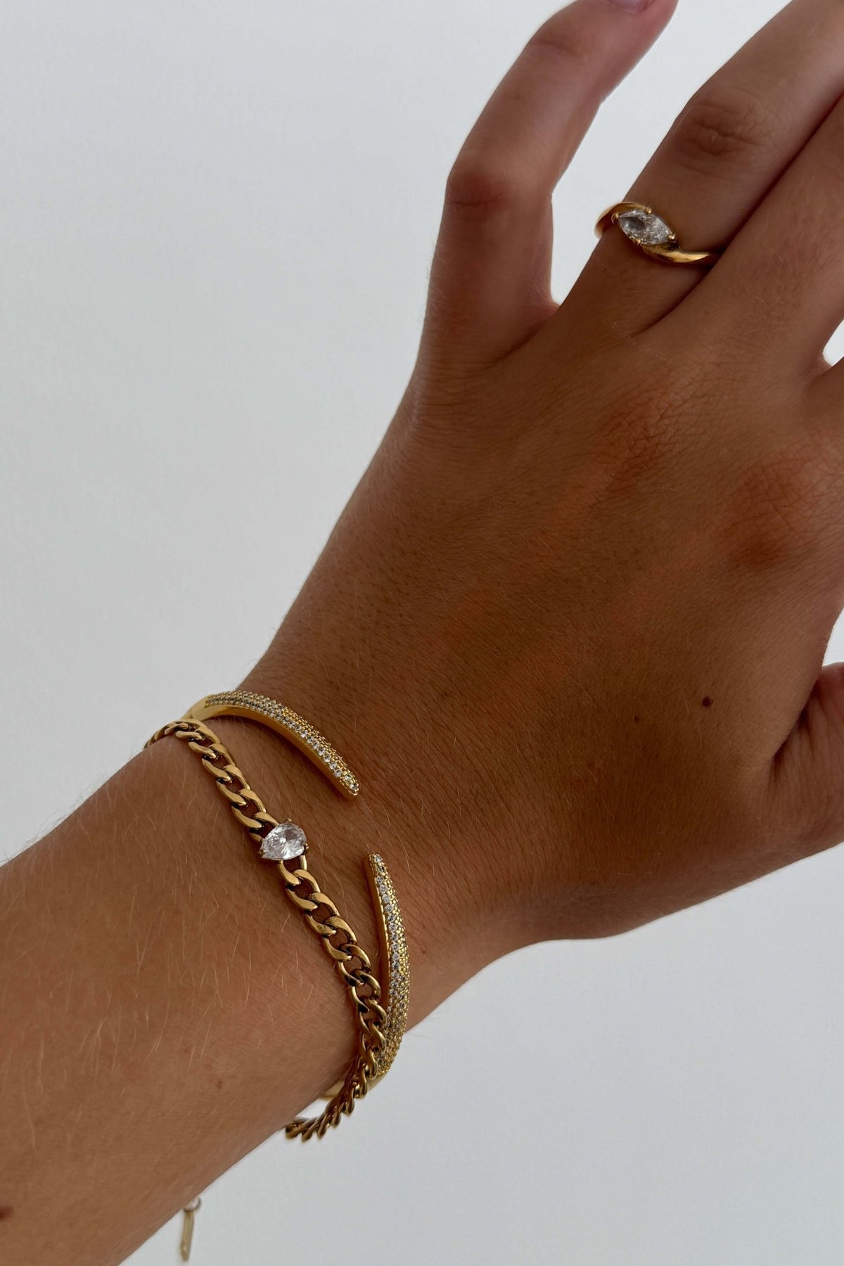 ZEYA - Serenity Cuff