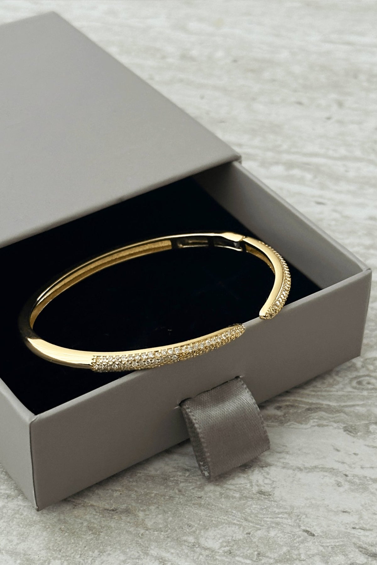 ZEYA - Serenity Cuff