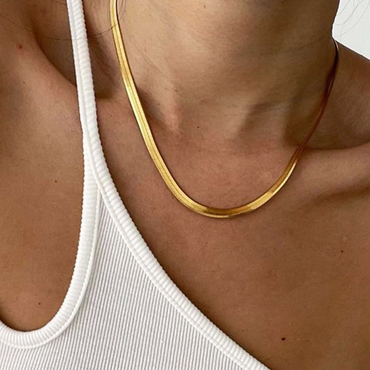 ZEYA - Sleek Necklace