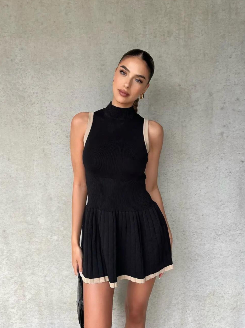 Robe en maille Sophie à taille basse et contraste
