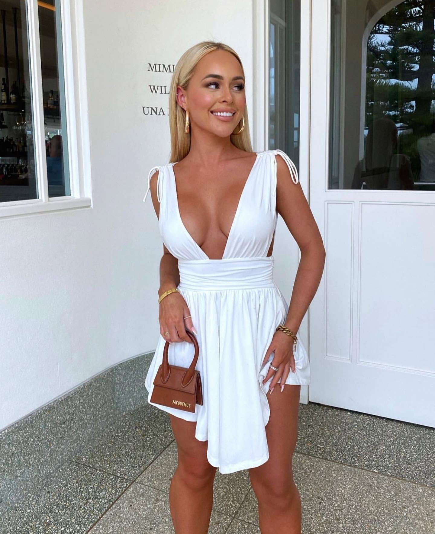 Robe courte plissée Vanessa