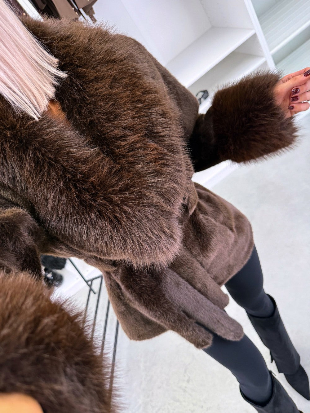 Eva Manteau Ceinturé en Fourrure Synthétique