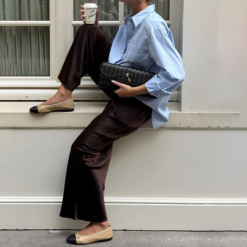 Pantalon flare en satin Brie