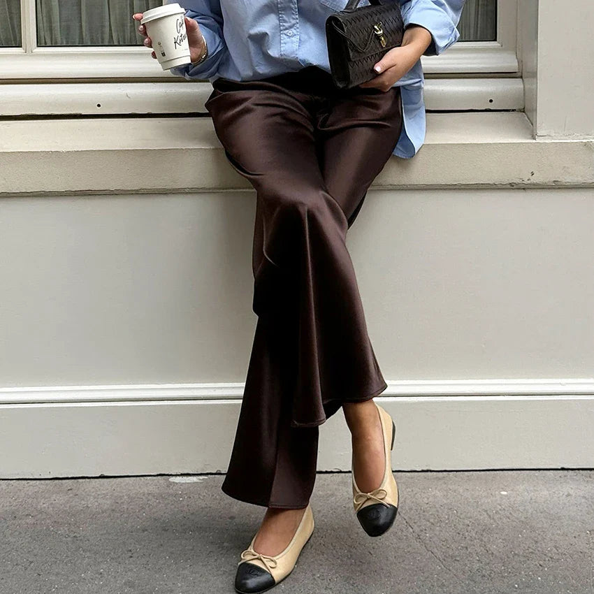 Pantalon flare en satin Brie