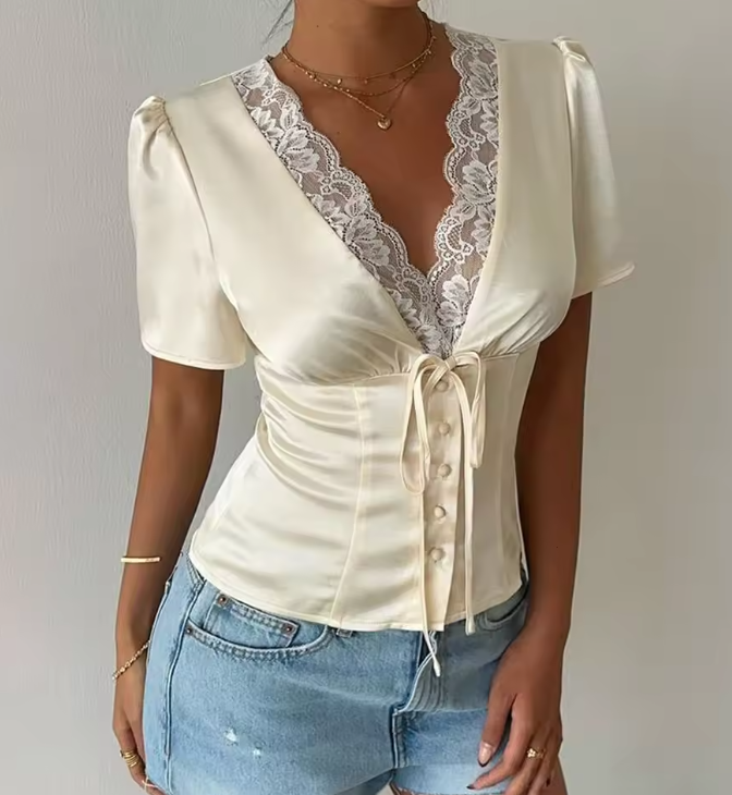 Chemisier Greta en satin à boutons