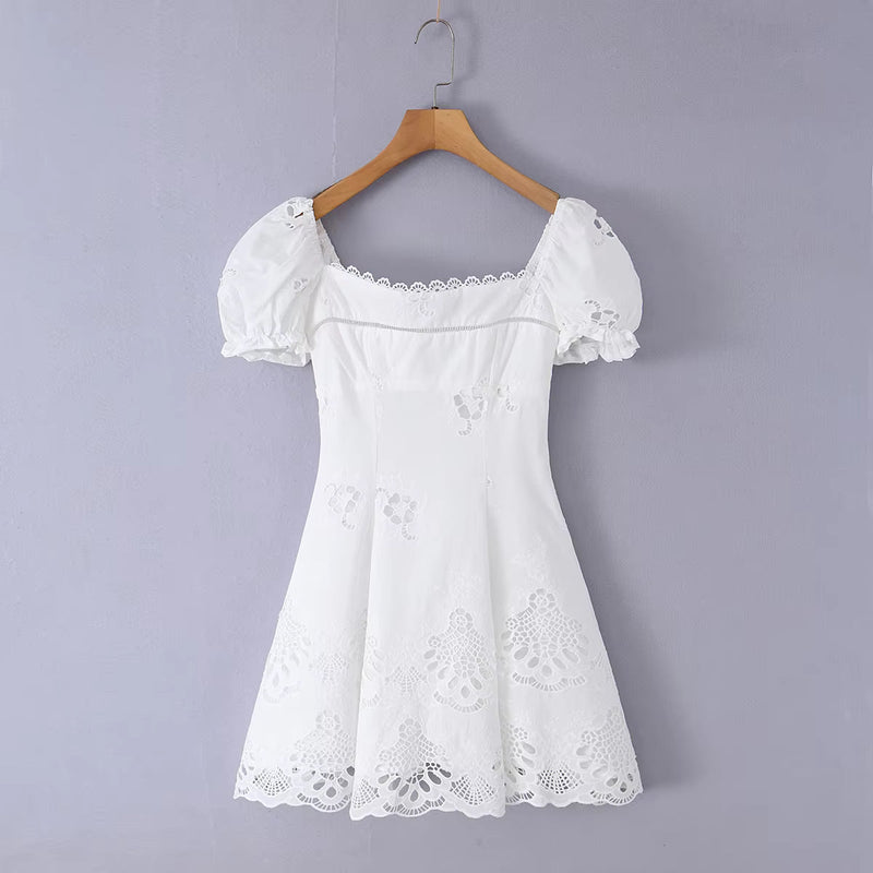Robe mini Audra en dentelle ajourée