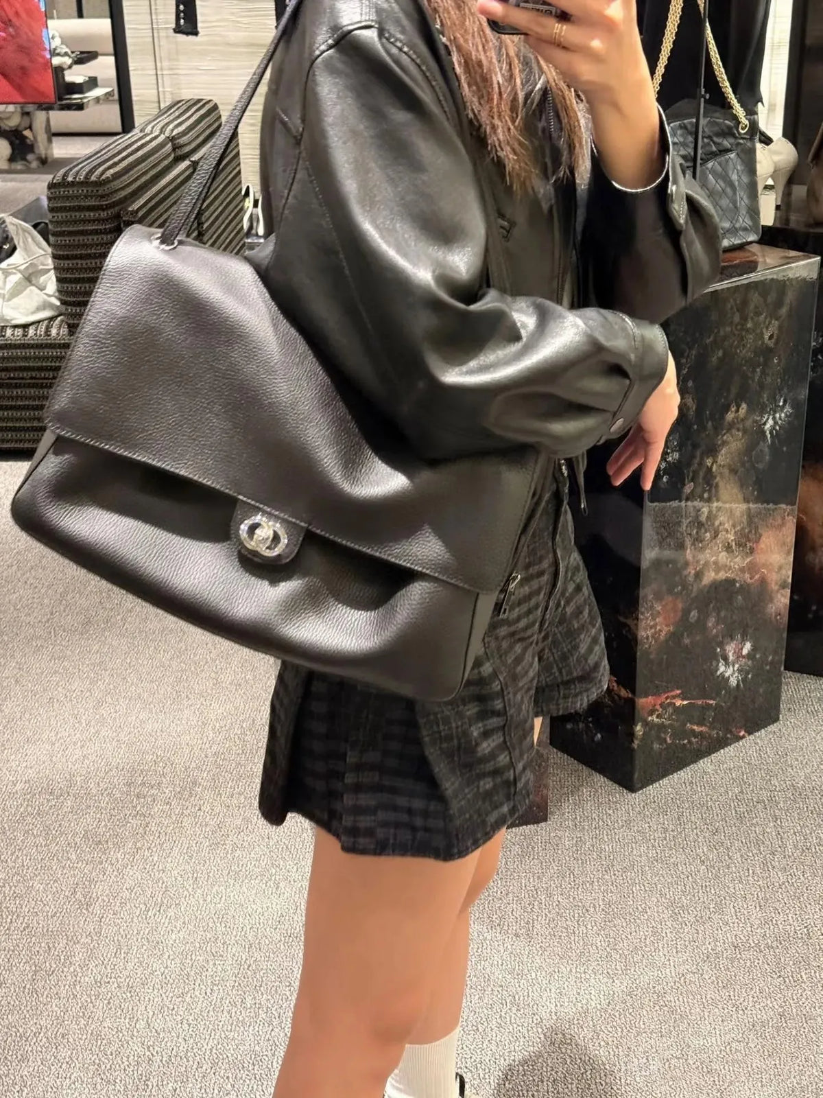 Sac bandoulière Emma à rabat et boucle