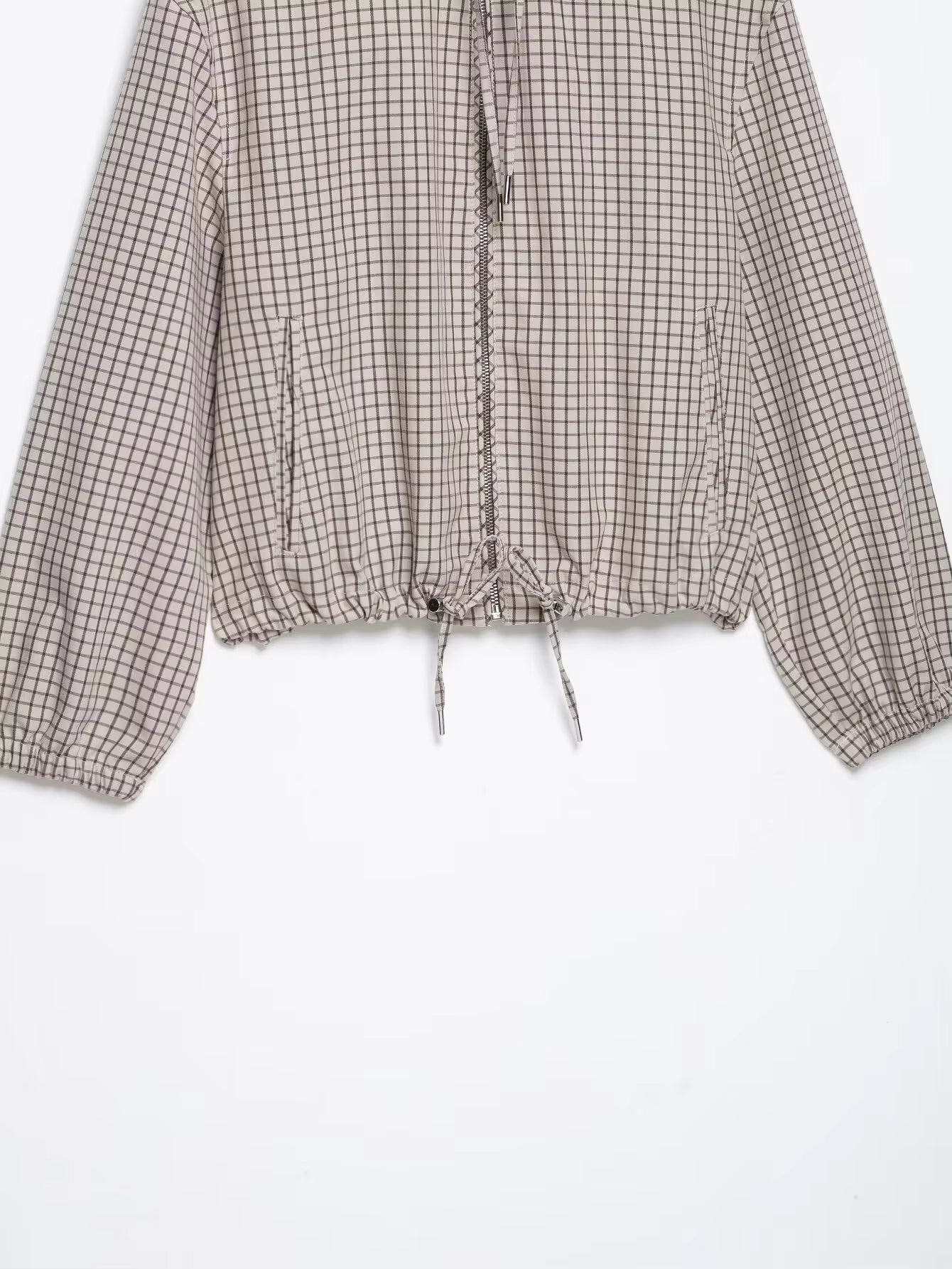 Veste à capuche courte à carreaux Ellie