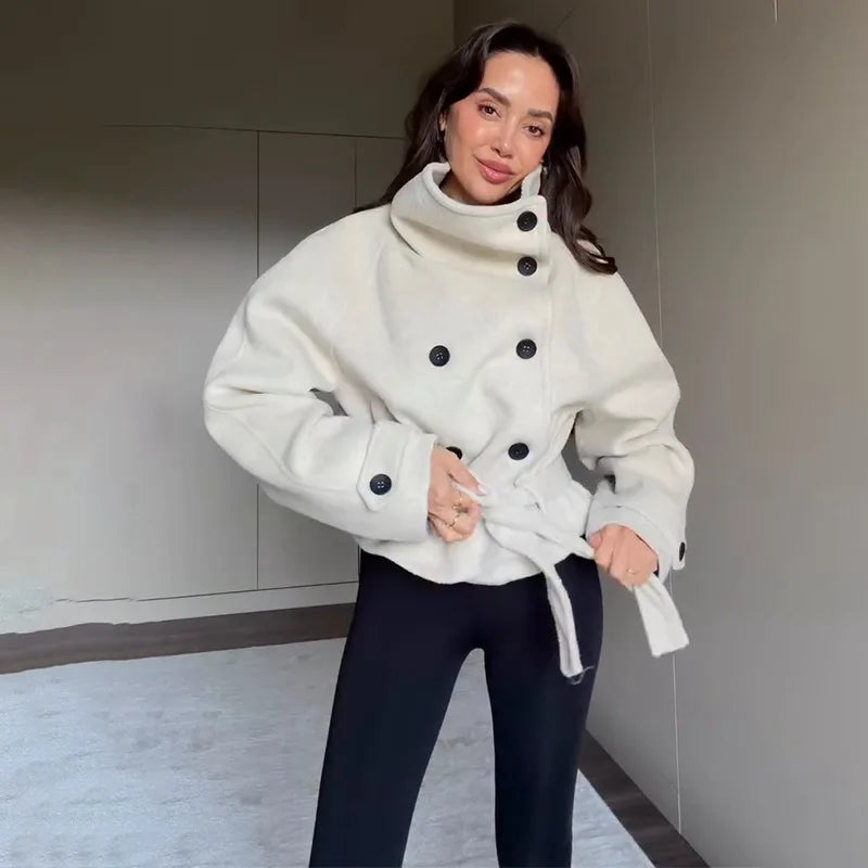 Manteau Olivia à col montant ceinturé