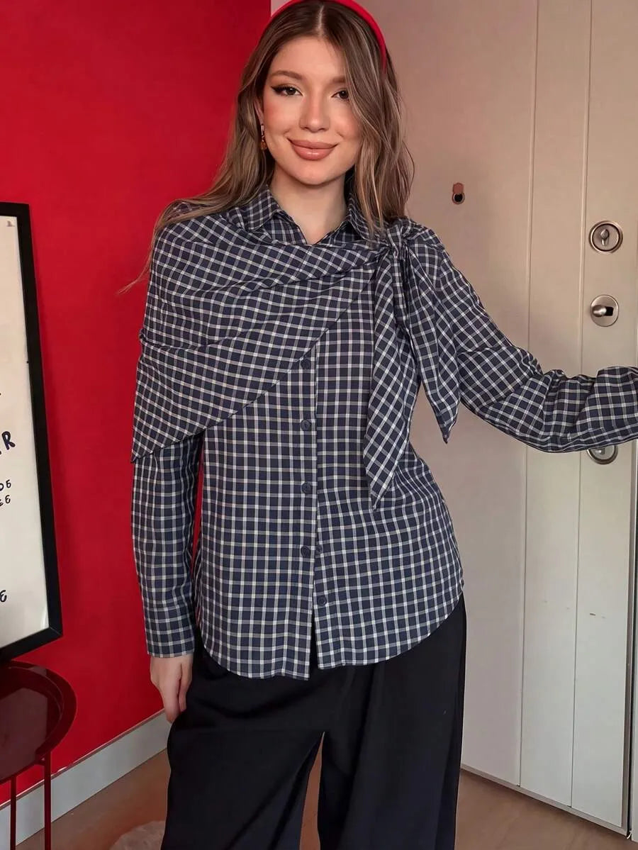 Chemise à carreaux avec foulard noué Nicole