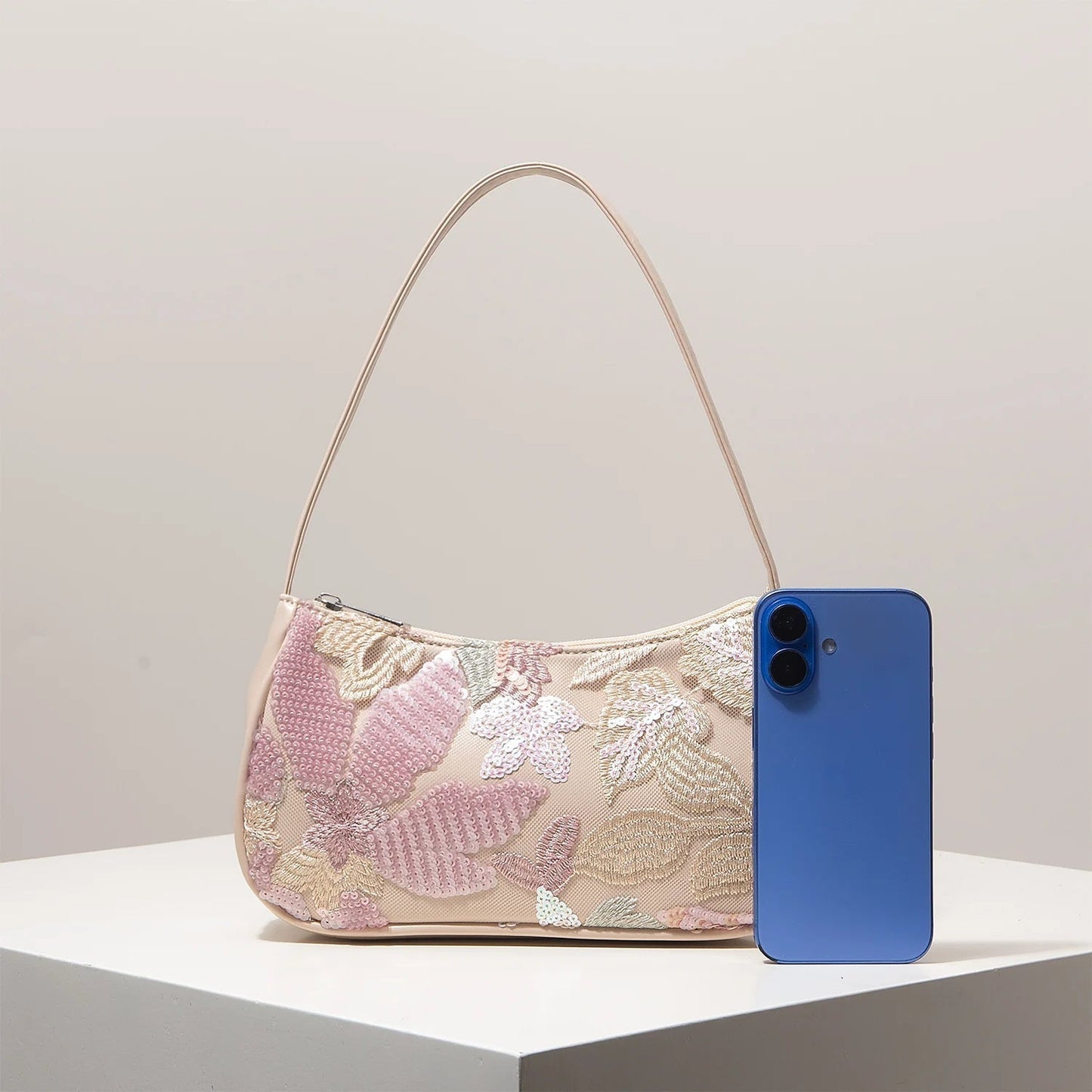 Sac à bandoulière Sophia brodé à sequins