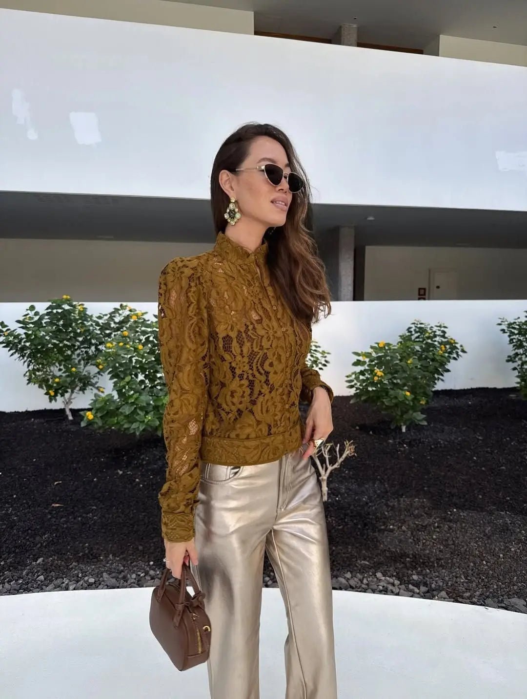 Blouse transparente en dentelle Hannah