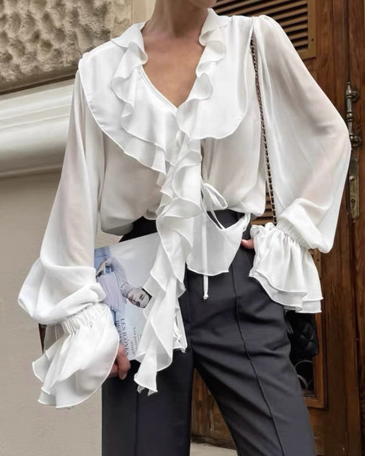 Blouse Monica à col noué et volants