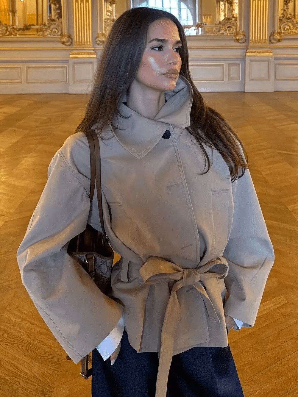Trench-coat Helena asymétrique avec ceinture