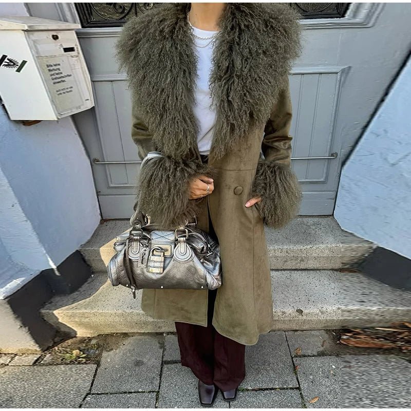 Manteau Naomi à col en fausse fourrure patchwork