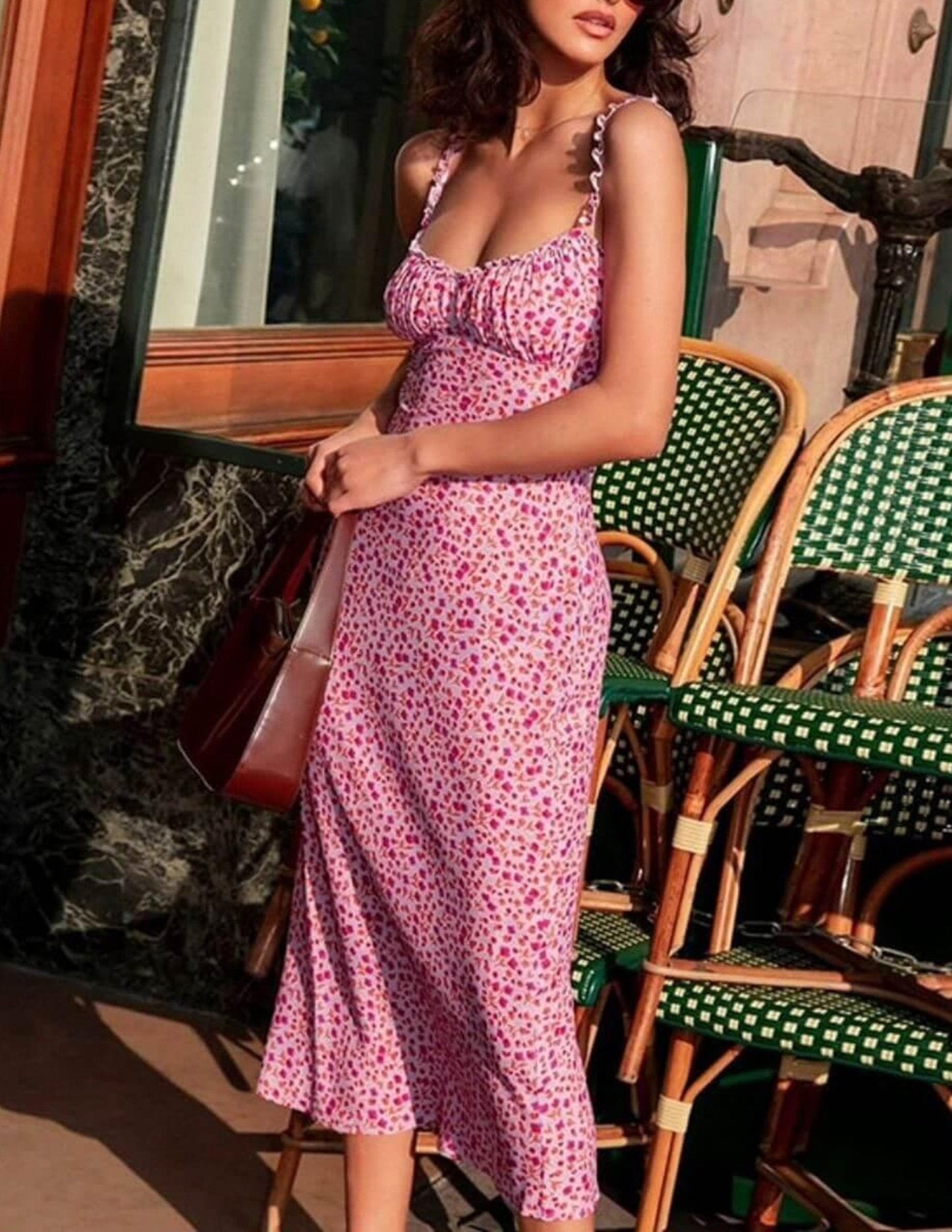 Robe midi Maren à volants, fleurie et dos nu