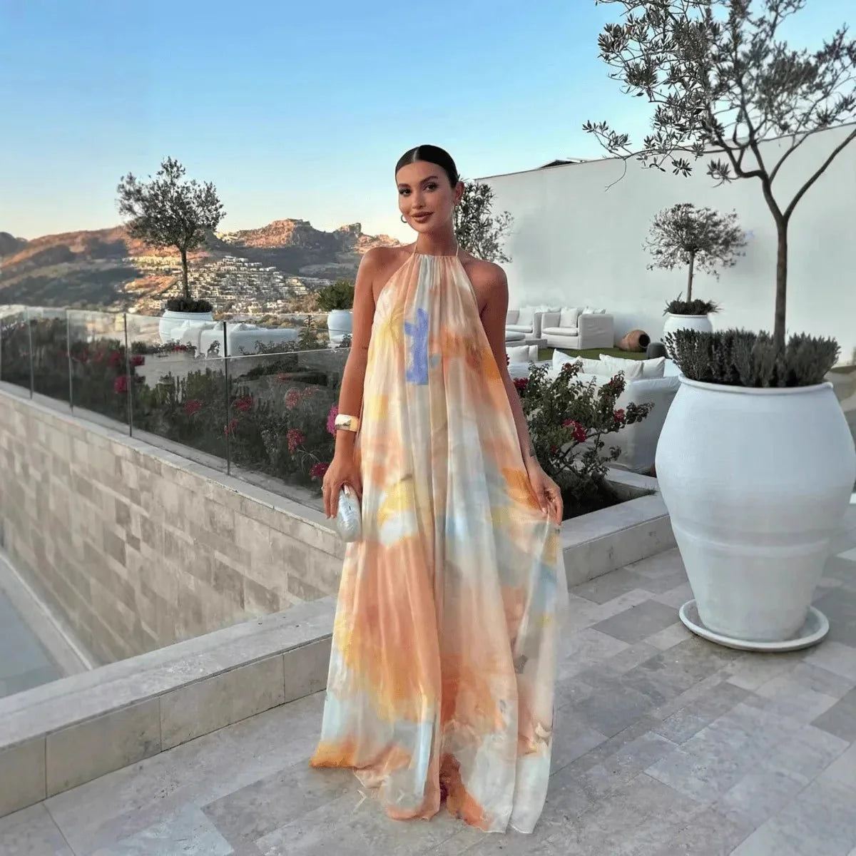 Robe maxi Megan à col halter et laçage