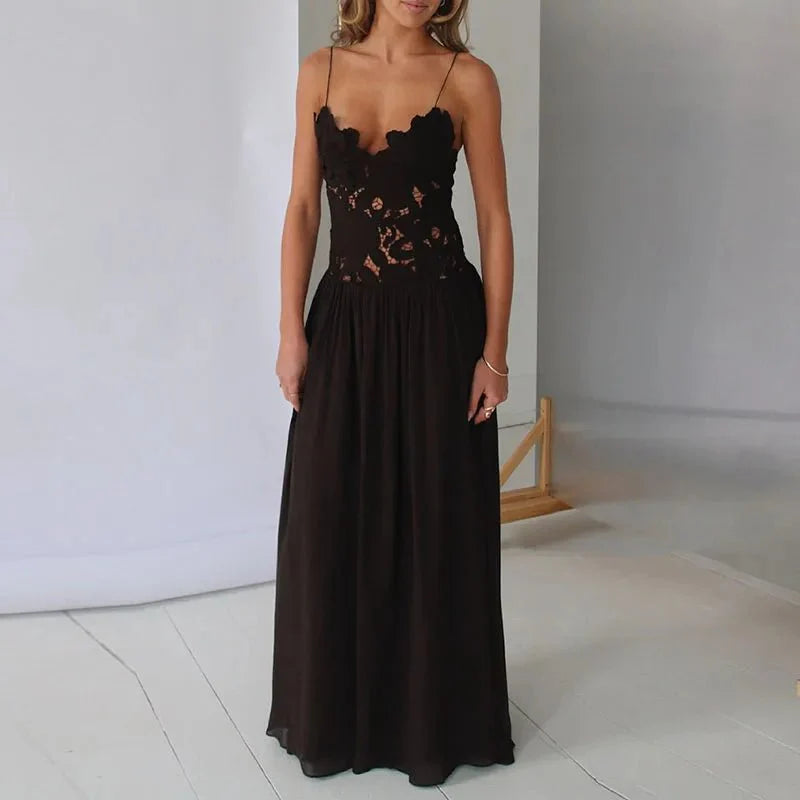 Robe de soirée Kelli en résille dentelle à col halter