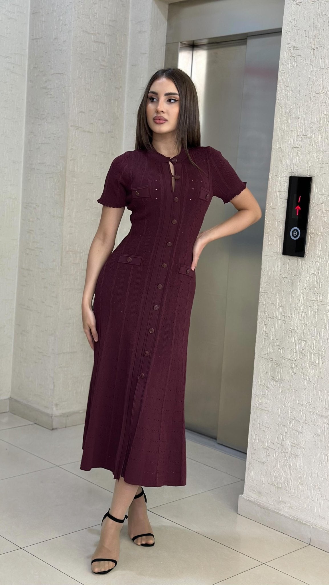 Robe midi en maille Margot boutonnée devant