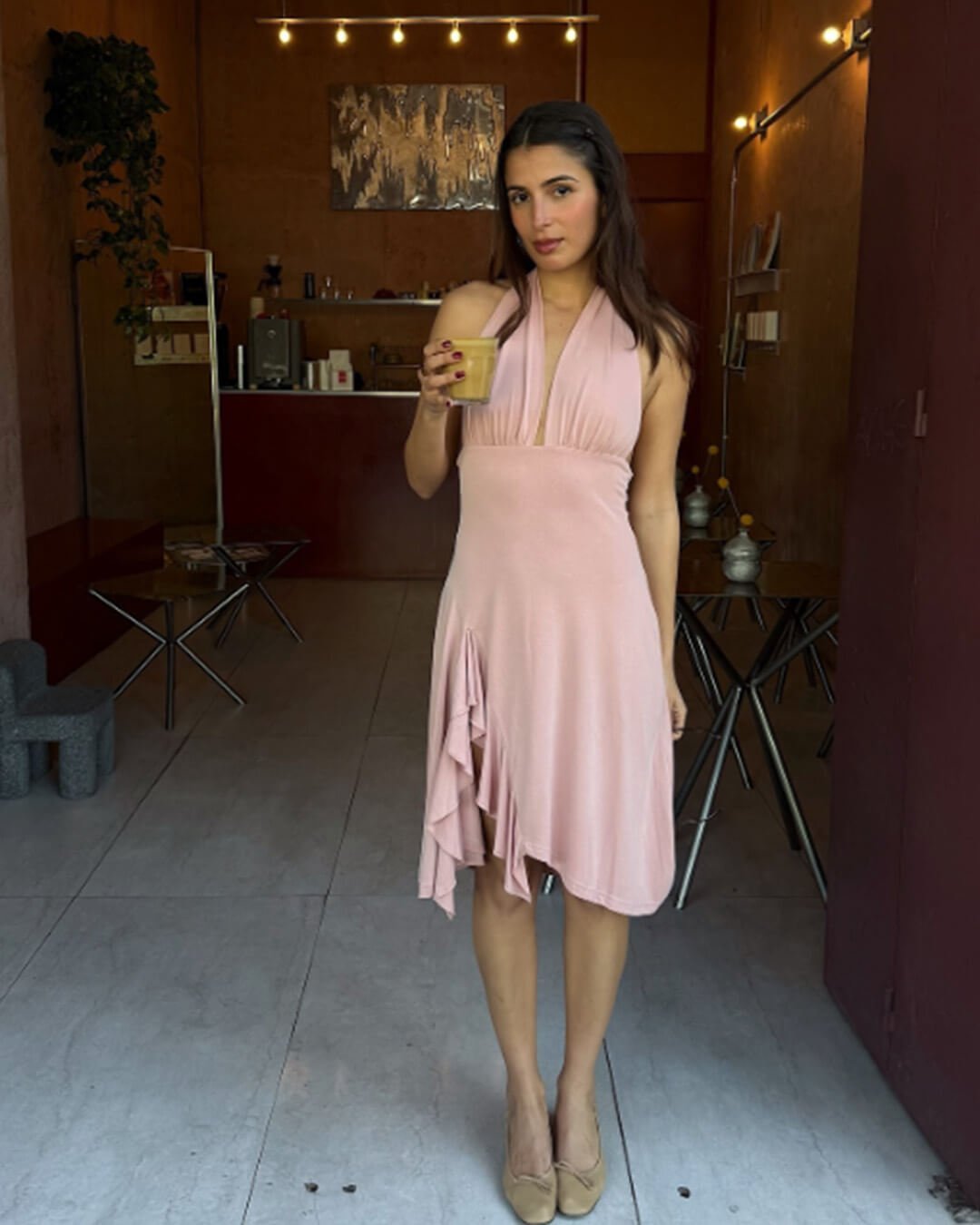 Robe mini dos nu à col halter Chloe