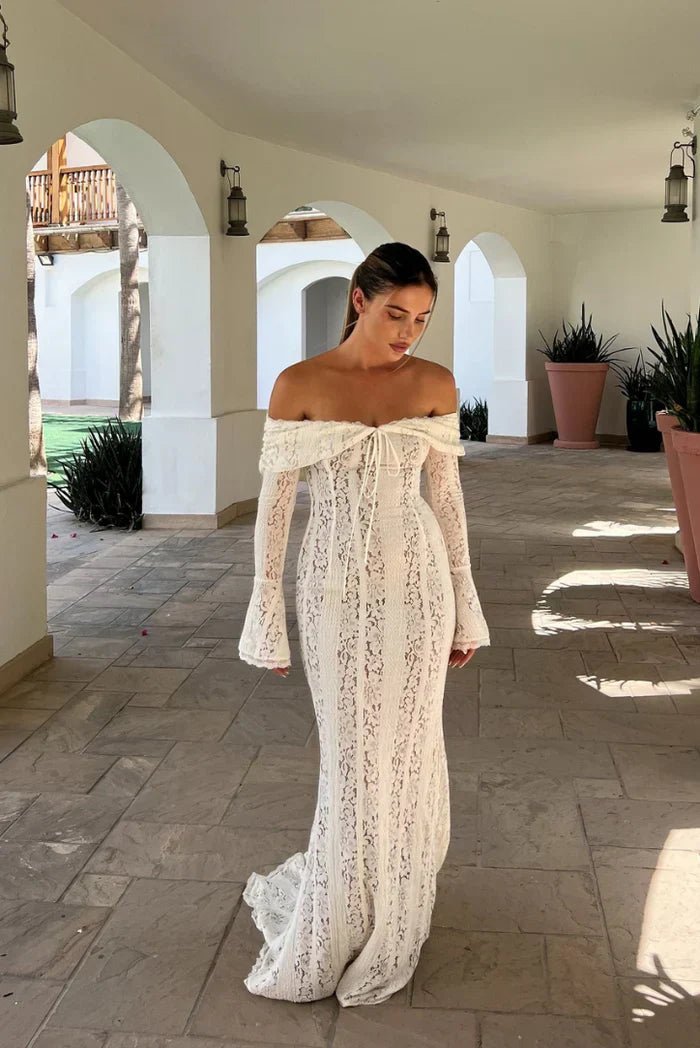 Ivy robe maxi en dentelle épaules dénudées