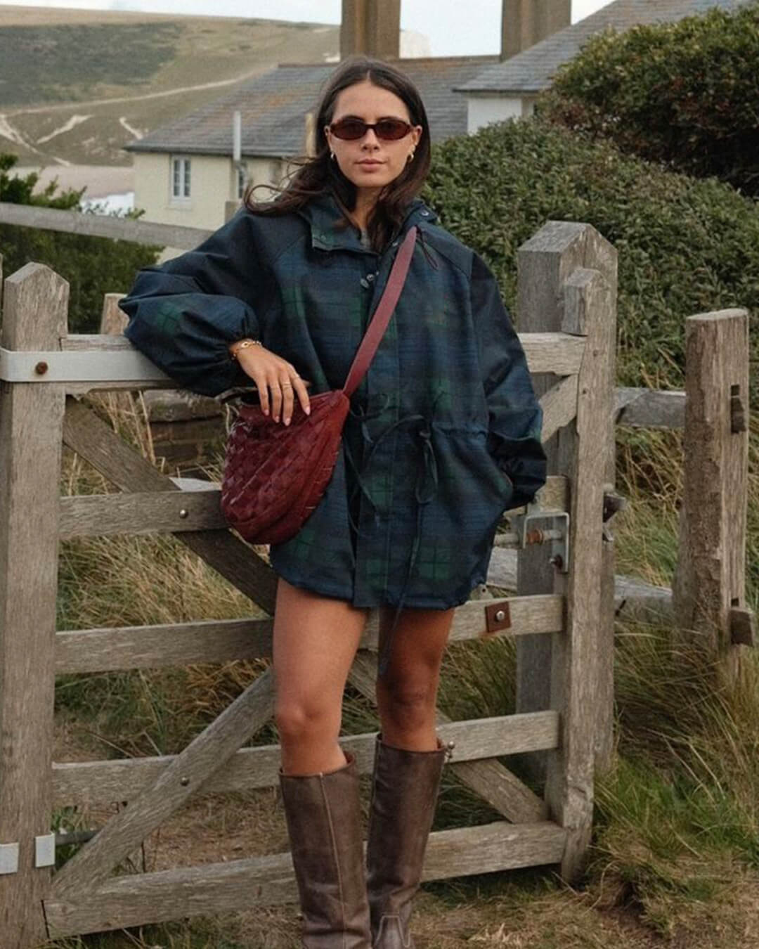 Veste oversize à carreaux avec laçage Linda