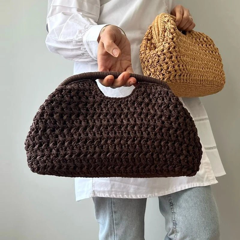Pochette coquillage en paille tressée Sophia