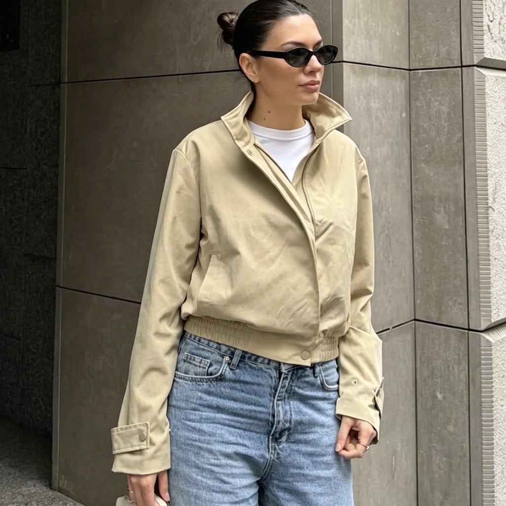 Veste Carla à col montant zippé
