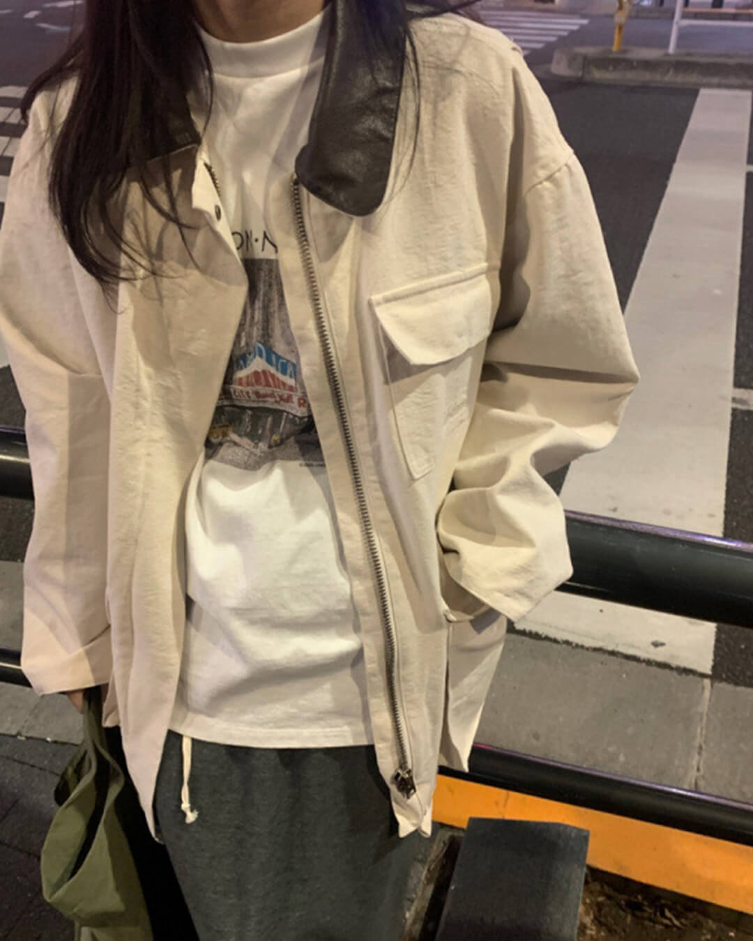 Veste utilitaire Jane à col contrastant