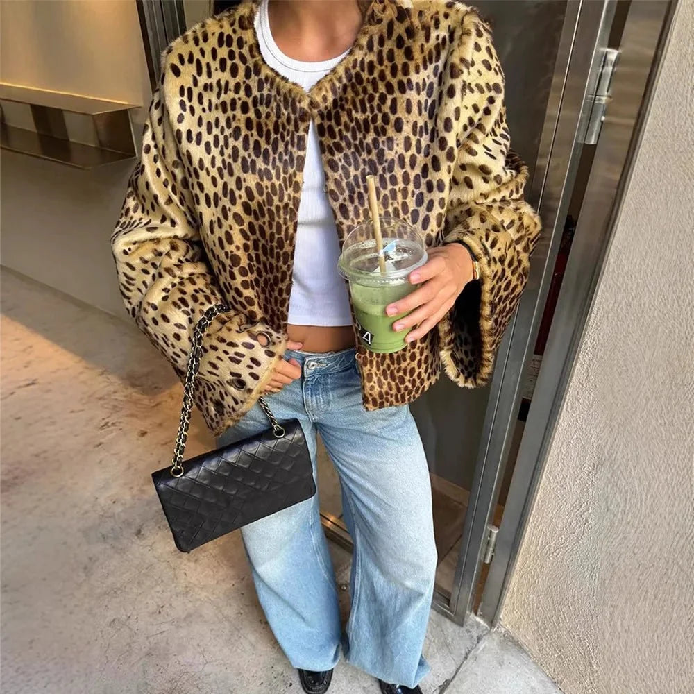 Veste en fausse fourrure léopard Katie