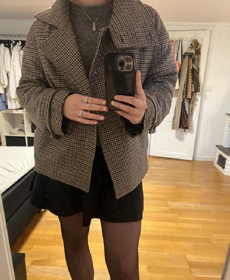 Veste Emilia à col montant boutonné motif pied-de-poule