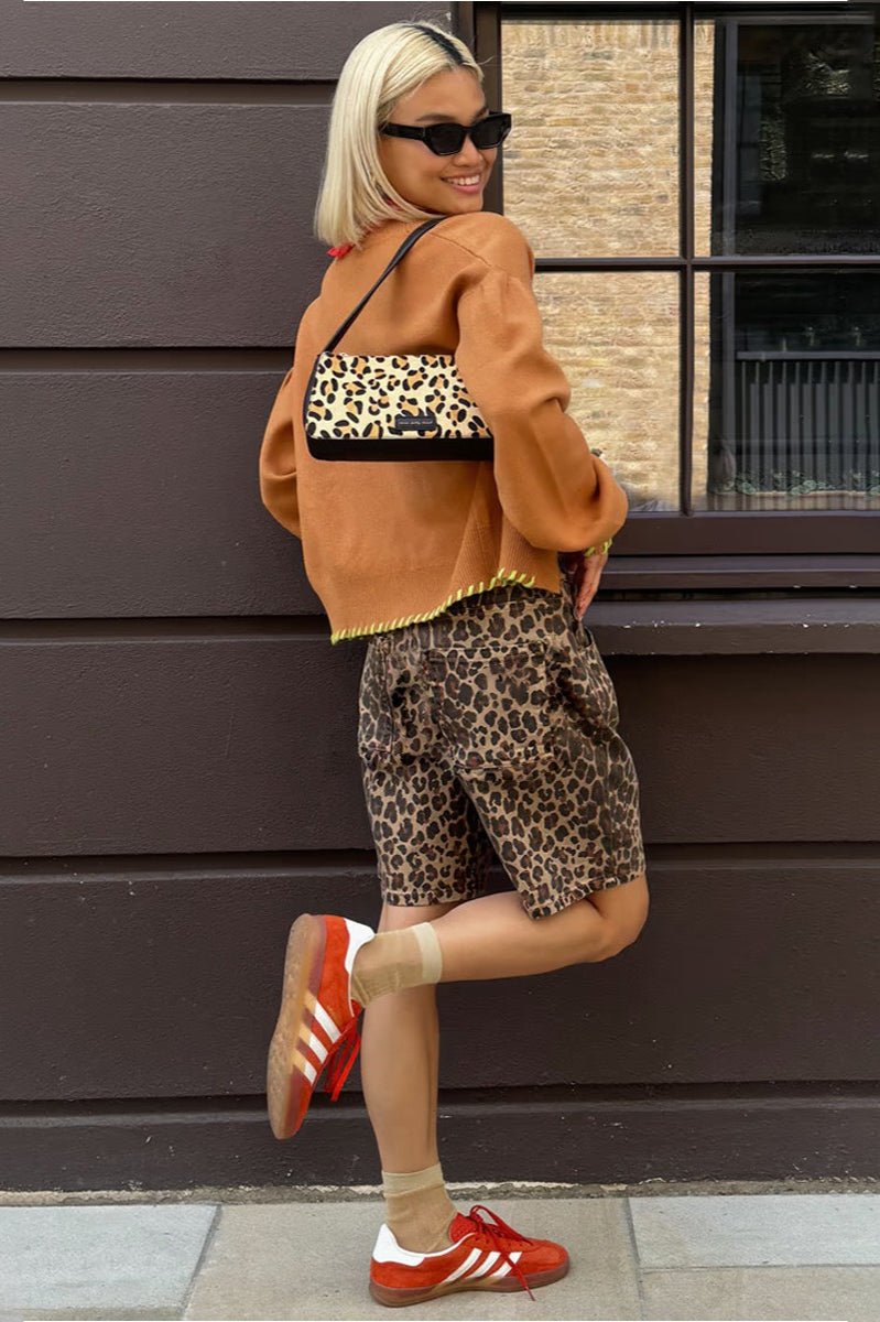 Short Carla à imprimé léopard