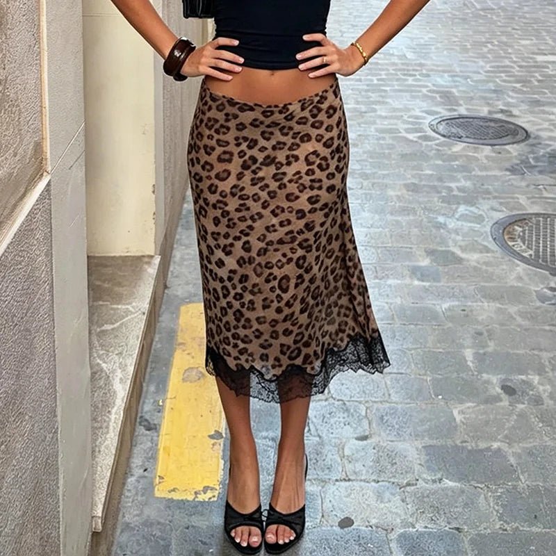 Lisa jupe midi léopard en dentelle