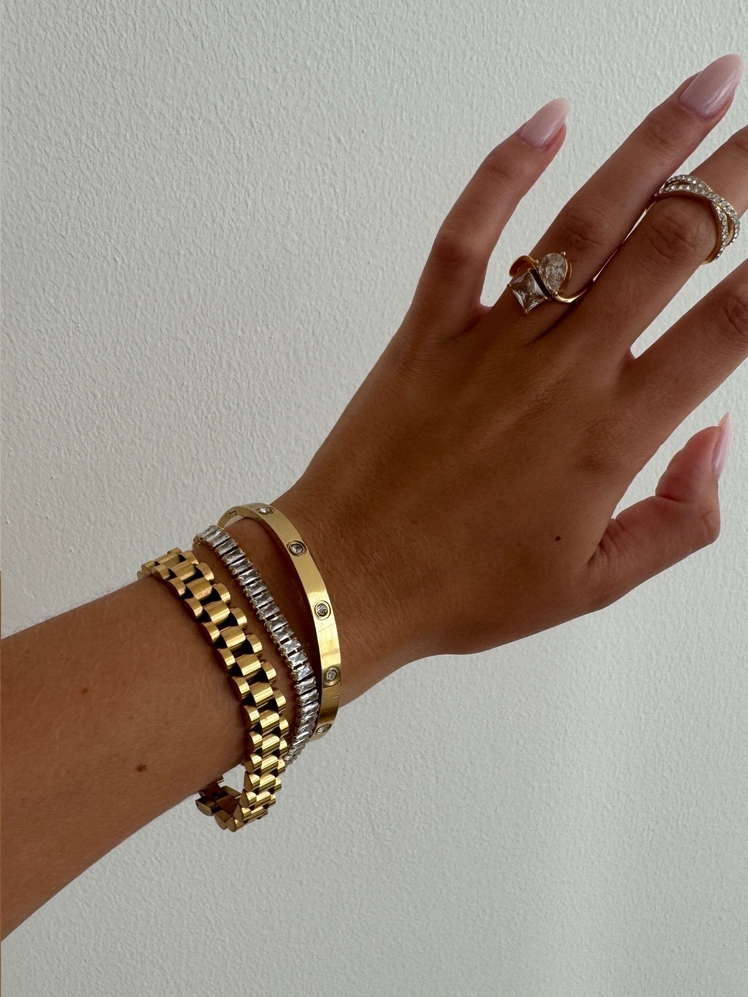 ZEYA - Baguette Tennis Bracelet