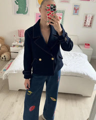 Veste Adelfa