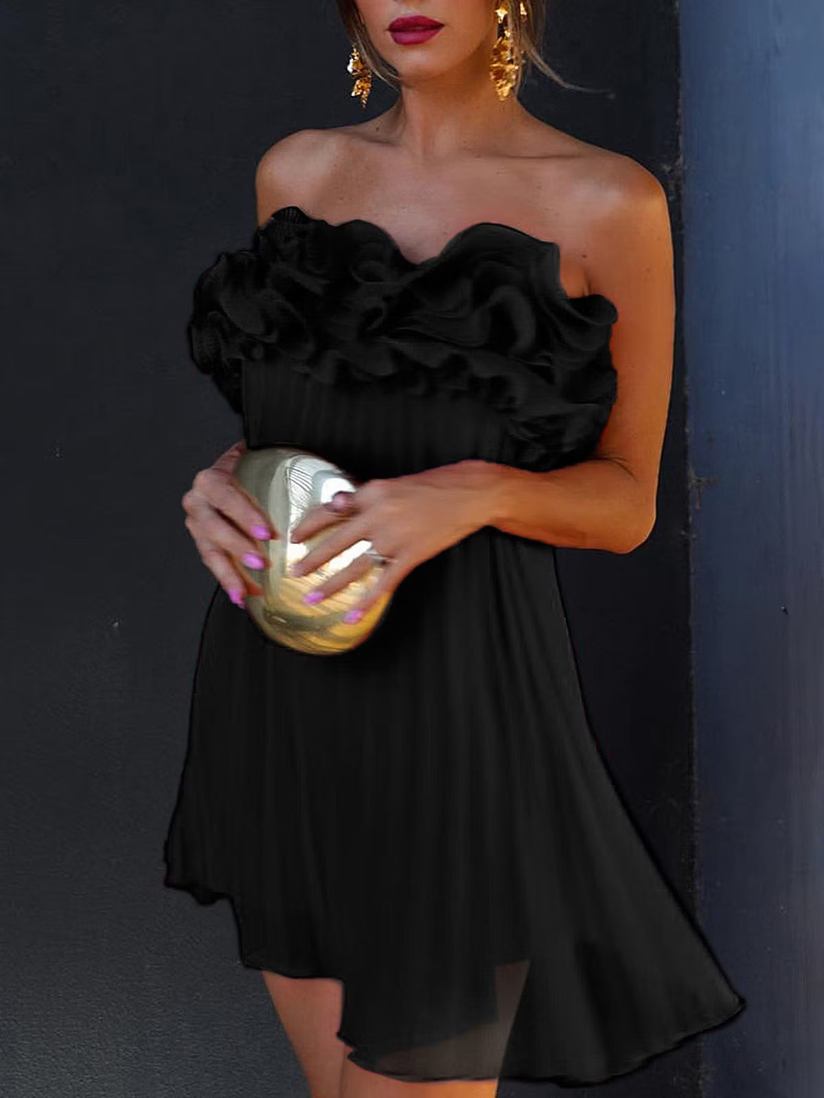Bianca robe tube plissée en tulle avec rosettes