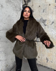 Manteau en fausse fourrure Feliz avec ceinture