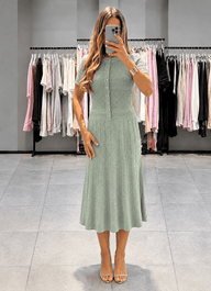 Robe midi tricotée à demi-boutonnage Rebecca