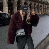 Manteau douillet en fausse fourrure Jocelyn