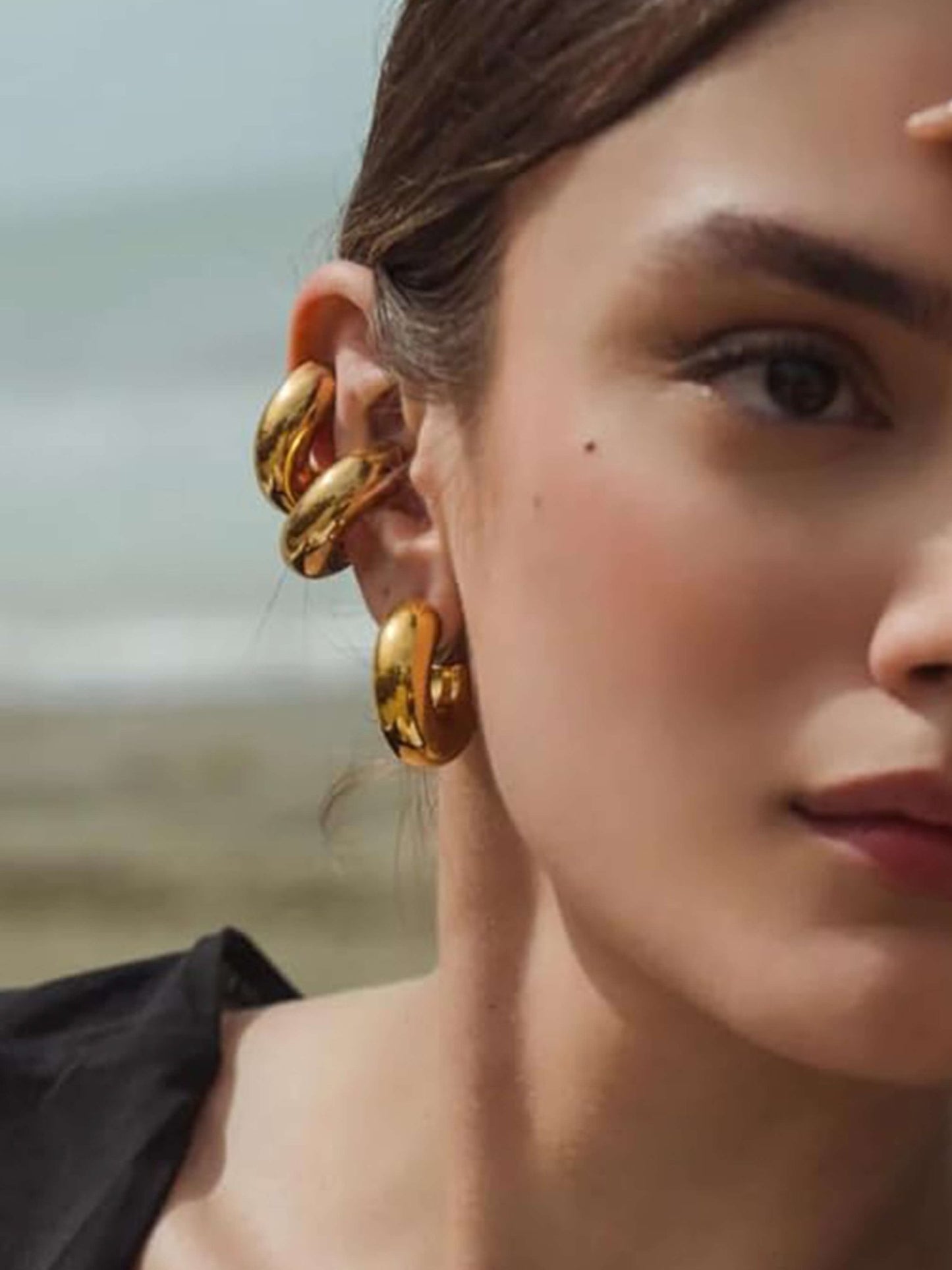 ZEYA - Kallie Gold Chunky Hoop Earrings