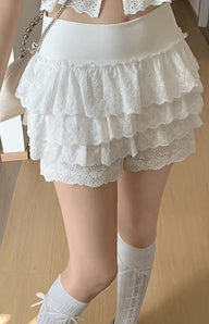 Short Kaya en crochet à volants ajourés