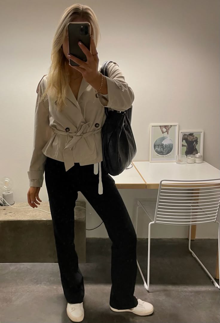 ZEYA - Kiarra Stand Collar Crop Trenchcoat