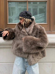 Manteau Lena en fausse fourrure
